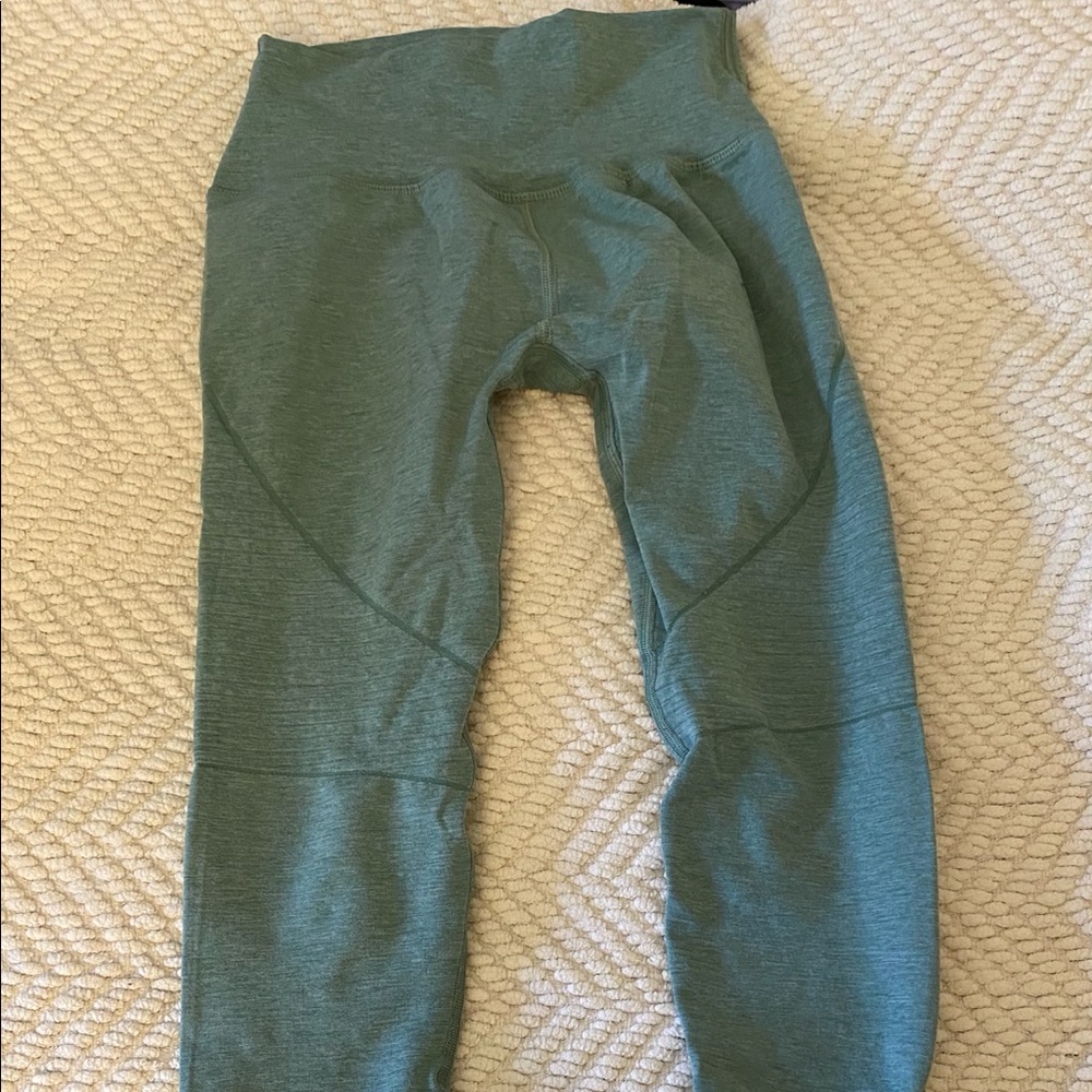 Alphalete leggings